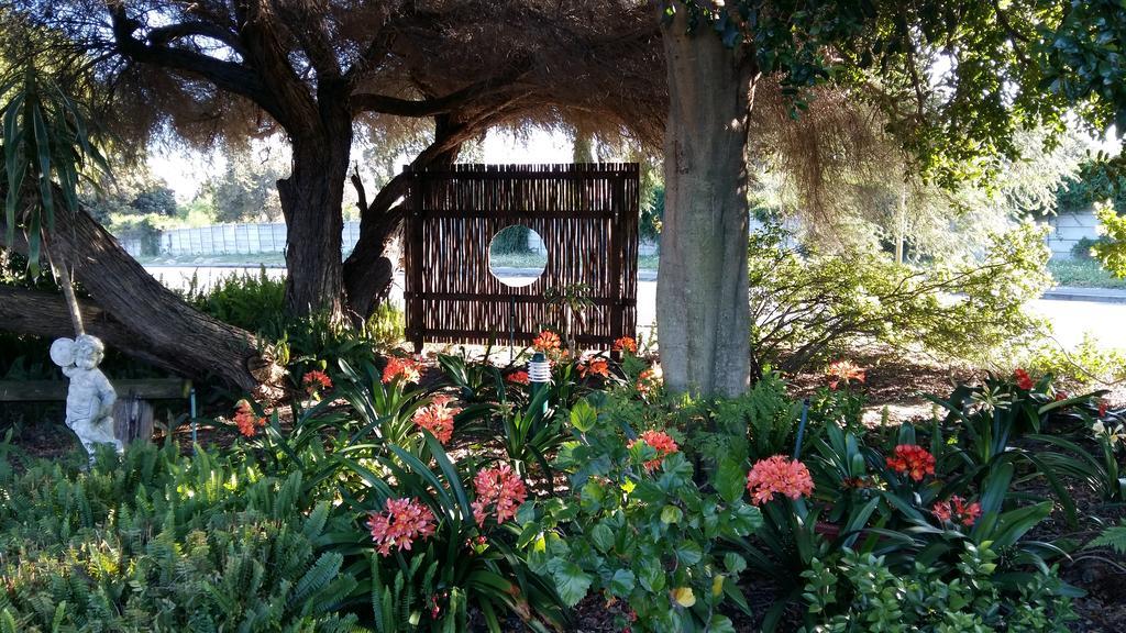 Old Oak Guest House Bellville Exterior foto